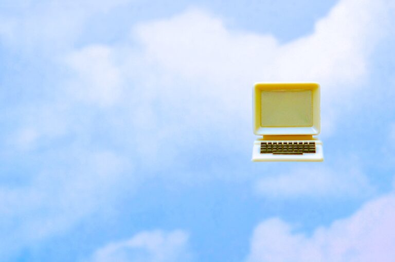 Cloud cloud cloud