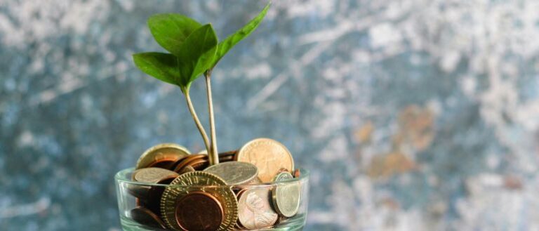 IT costs, tech, debt, Stacklet, IT, budgets, cloud, storage, costs, money, costs, budget, expense, cost management, spending