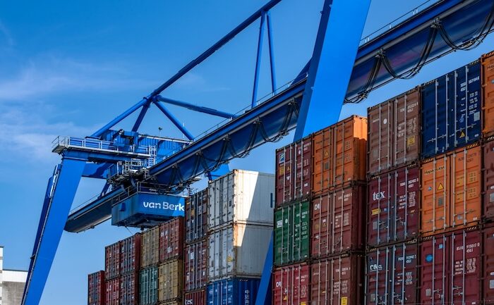 supply chain, tariff, reshoring